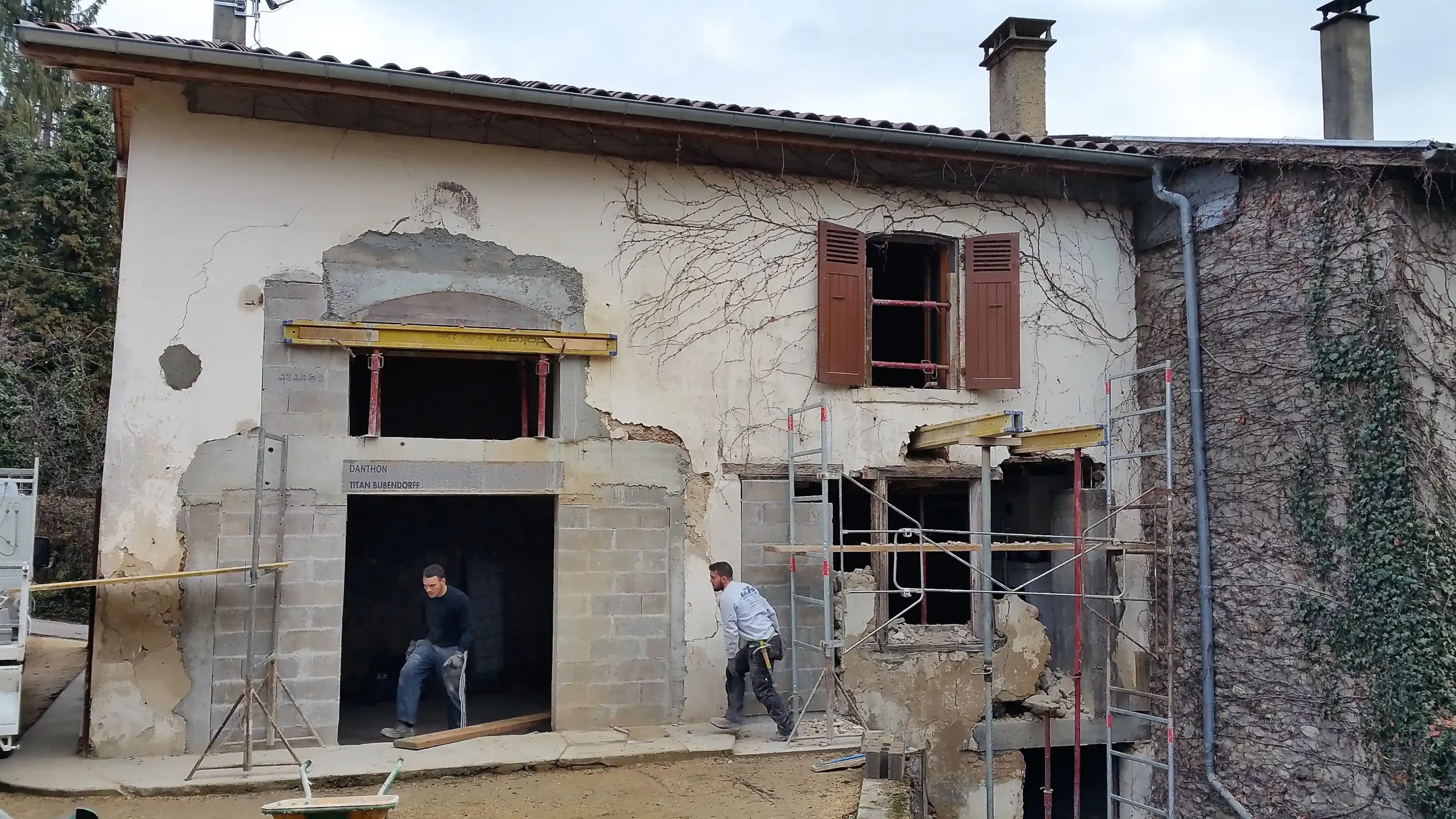 ouverture-mur-facade