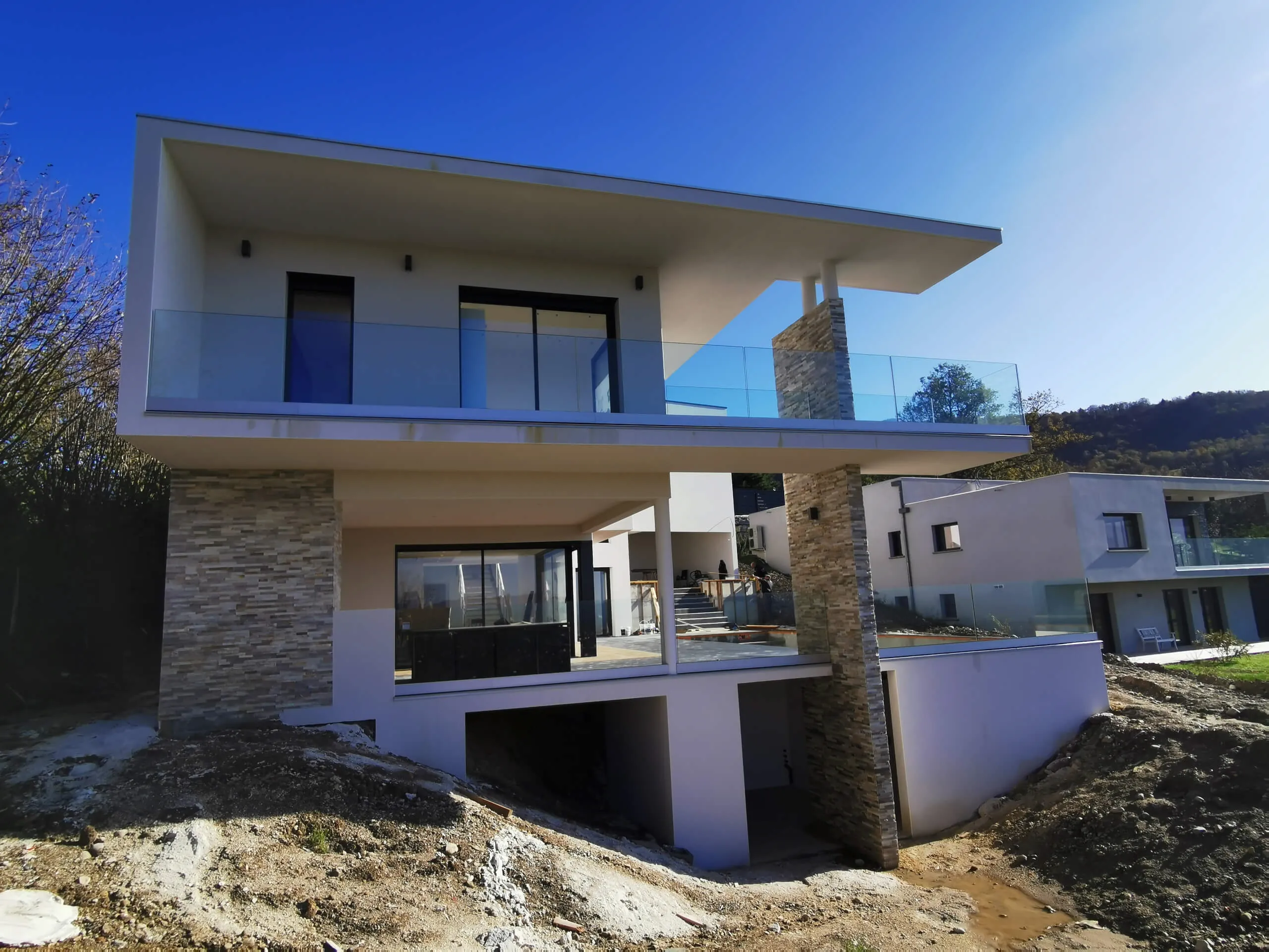 villa-contemporaine-construction