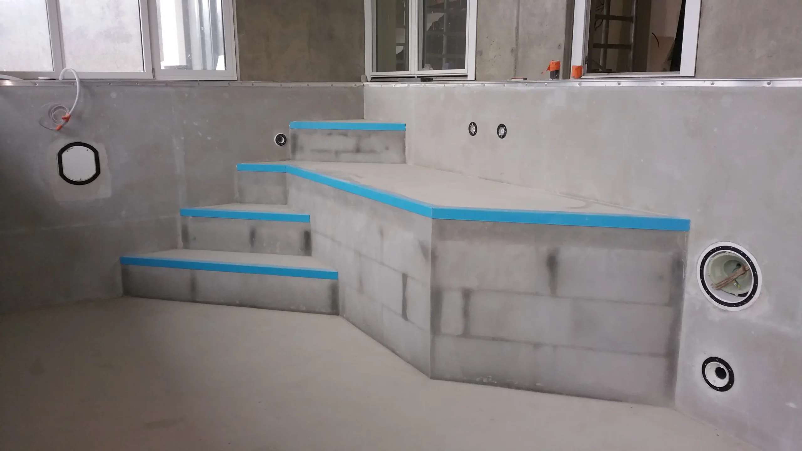 pisicne-construction-escalier