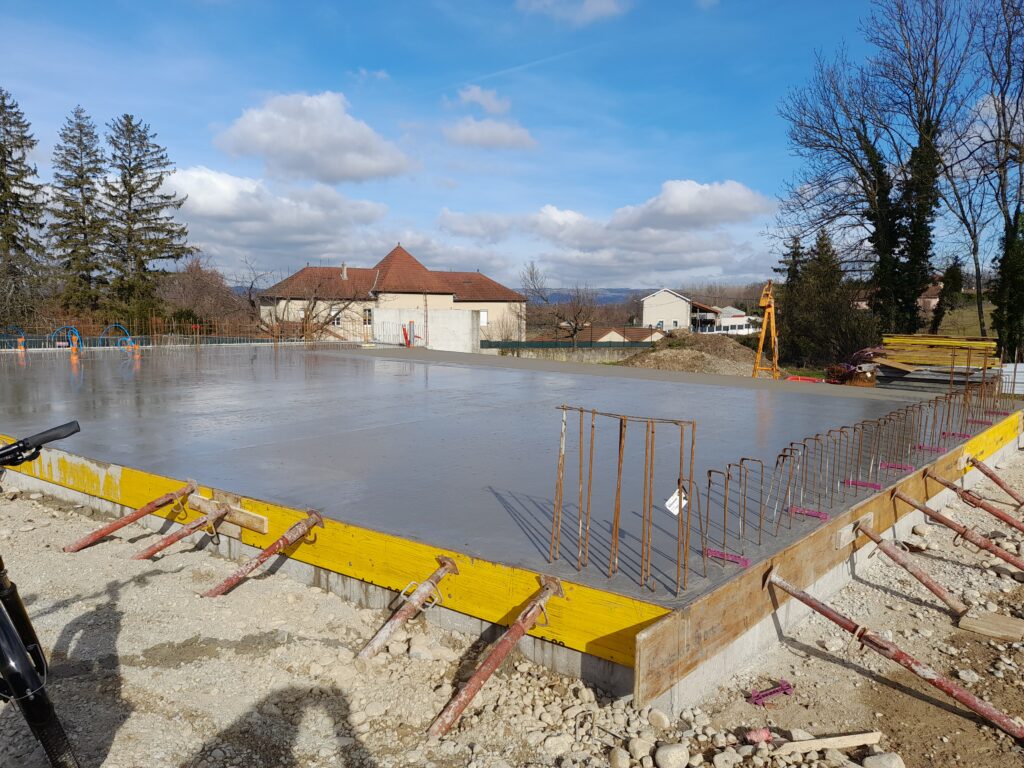 salle polyvalente dalle béton armé extension Gelas constructions