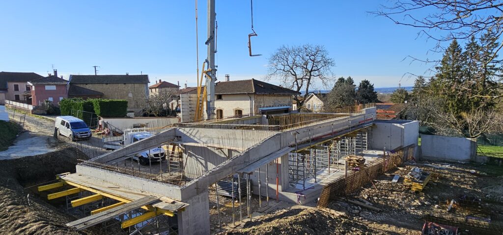 salle polyvalente structure béton Gelas constructions